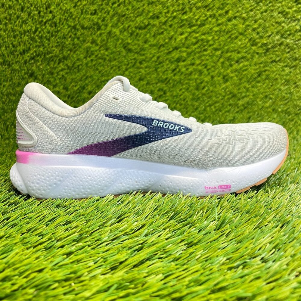 Brooks Ghost 16 Womens Size 7 Gray Blue Purple Walking Running Shoes Sneakers - Picture 4 of 10